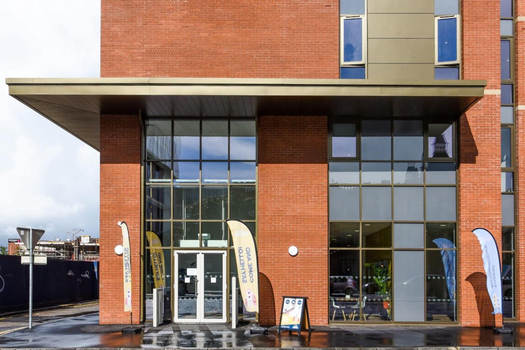 Apartmán For Students Only At Great Patrick Street Belfast Exteriér fotografie